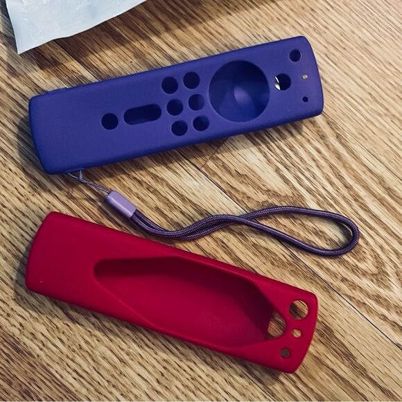 NWT 4 Silicone Remote Control Covers Streaming Device Remote Control Covers - Picture 3 of 6